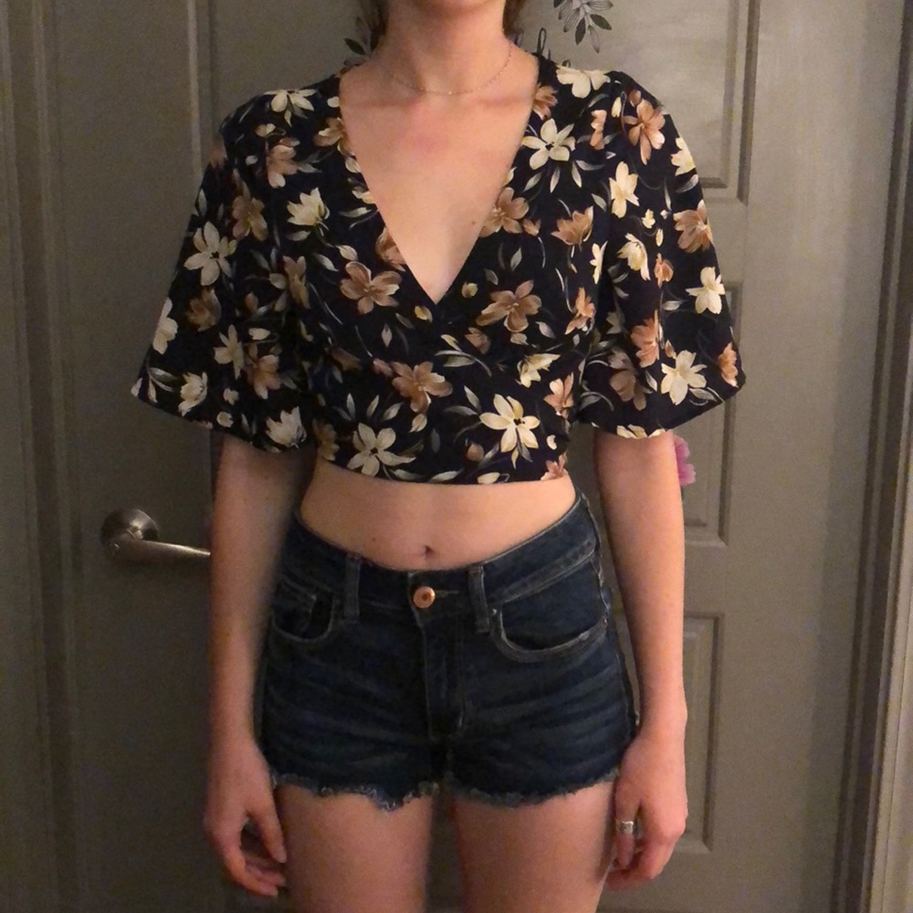 Floral, Rap Top